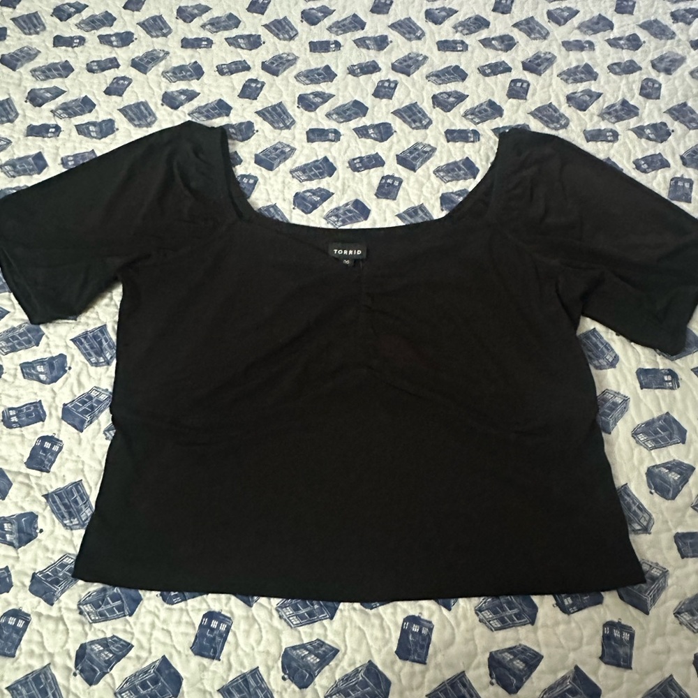 Torrid Black Crop Sweetheart Blouse